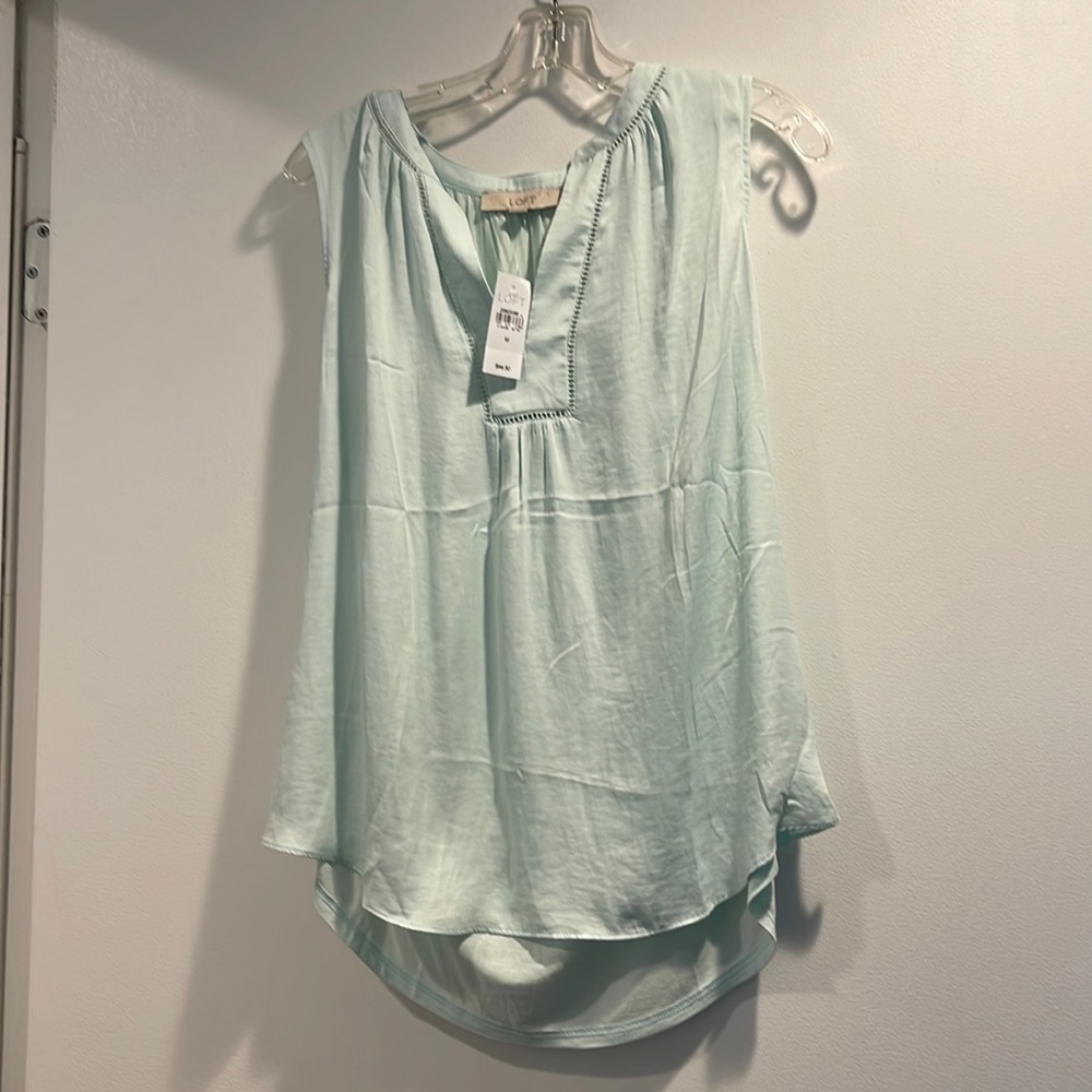 LOFT Sleeveless Top